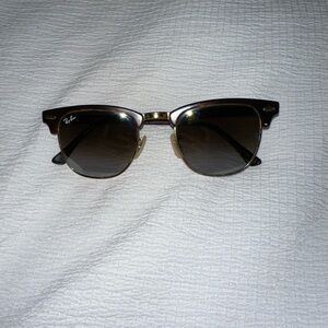 Ray-Ban Clubmaster Classic Sunglasses